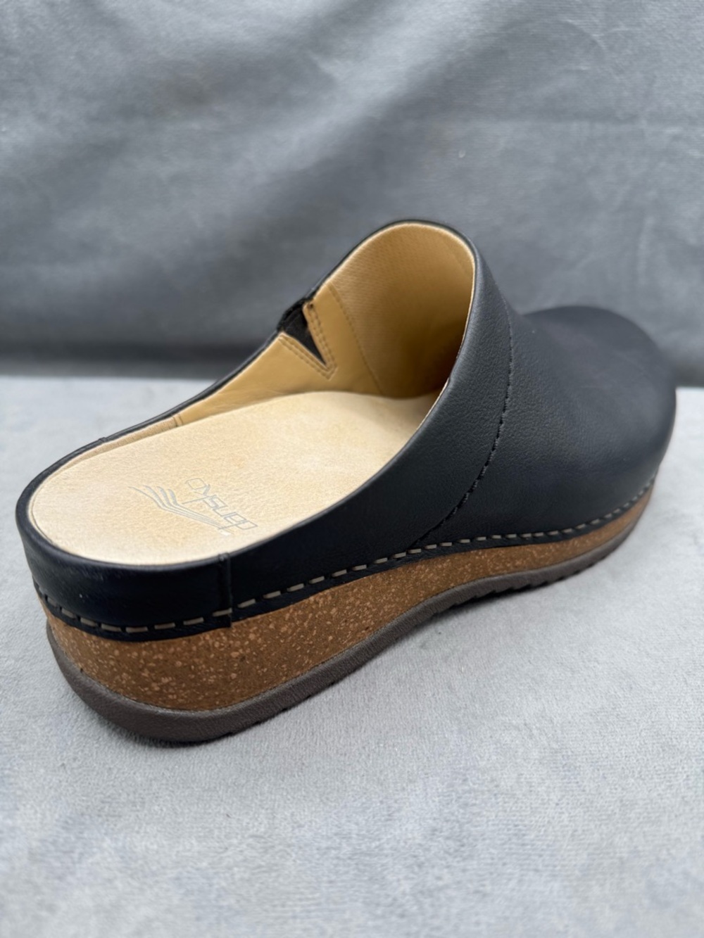 Dansko Mariella Mules Women’s Size 7.5 Black Leather Slip-On - Picture 2 of 14